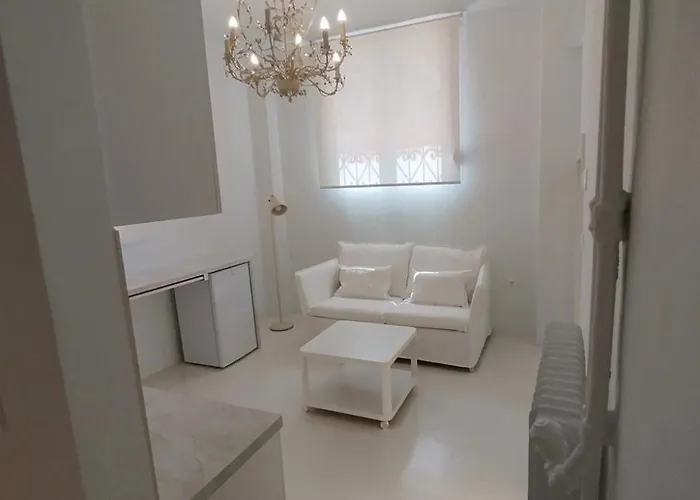 Amg Stylish Small In Pagkrati Close To Metro